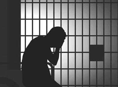 贪官忏悔:我好像看到妻子、女儿在偷偷流泪