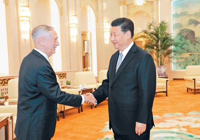 习近平会见美国国防部长马蒂斯