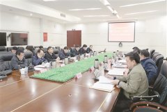 党的十九大以来全面从严治党成果巡礼之一  把政治建设摆在首位 坚决做到＂两个维护＂