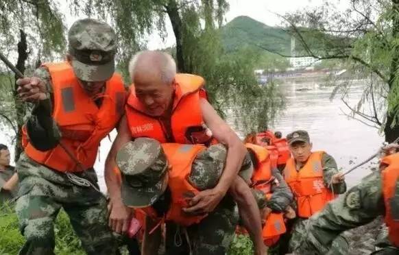 齐心协力 共抗天灾