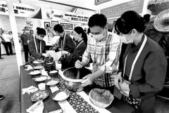 大赛验技 真功扶贫