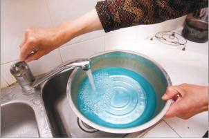 贫困人口饮水安全问题全面解决 八成以上农村人口用上自来水