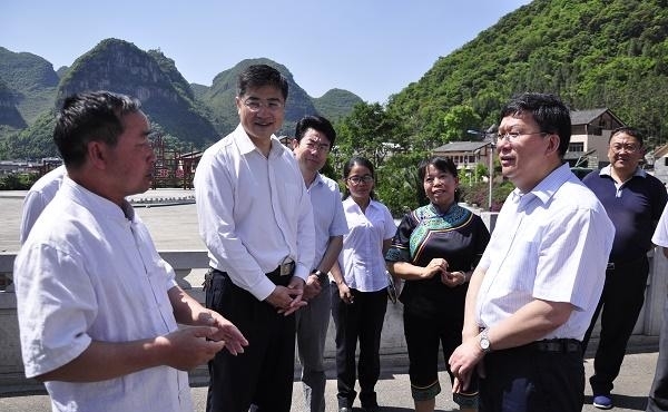 夏红民:用铁的纪律"护民生、促脱贫"