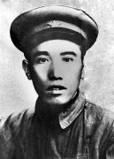 胡乾秀:在战火中永生