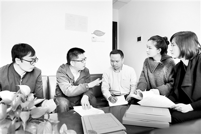 系统化常态化开展政治生态分析研判