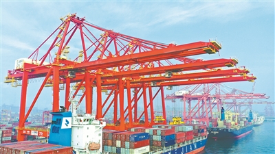 努力成为领导经济工作行家里手