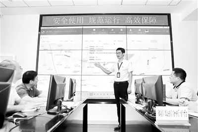 他入选首批全国纪检监察系统电子数据技术服务人才库,他查办的案件连续三年获评江苏省十大精品案件